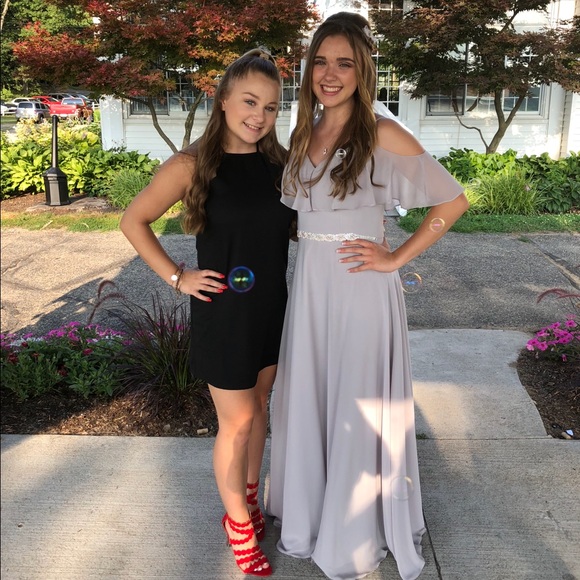 Meet your Posher, Lindsey - Picture 1 of 1